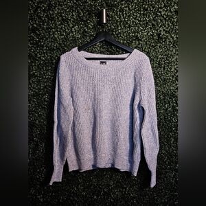 GAP Women's Light Blue And White Crew Neck Sweater